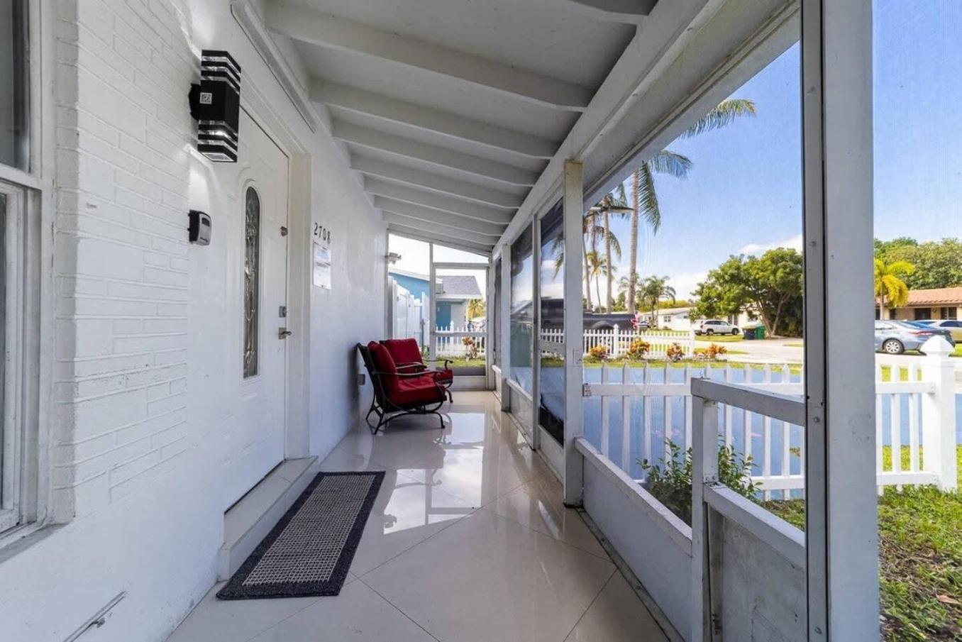 Private Heated Pool Villa In Ftl Near Beach Fort Lauderdale Exteriör bild