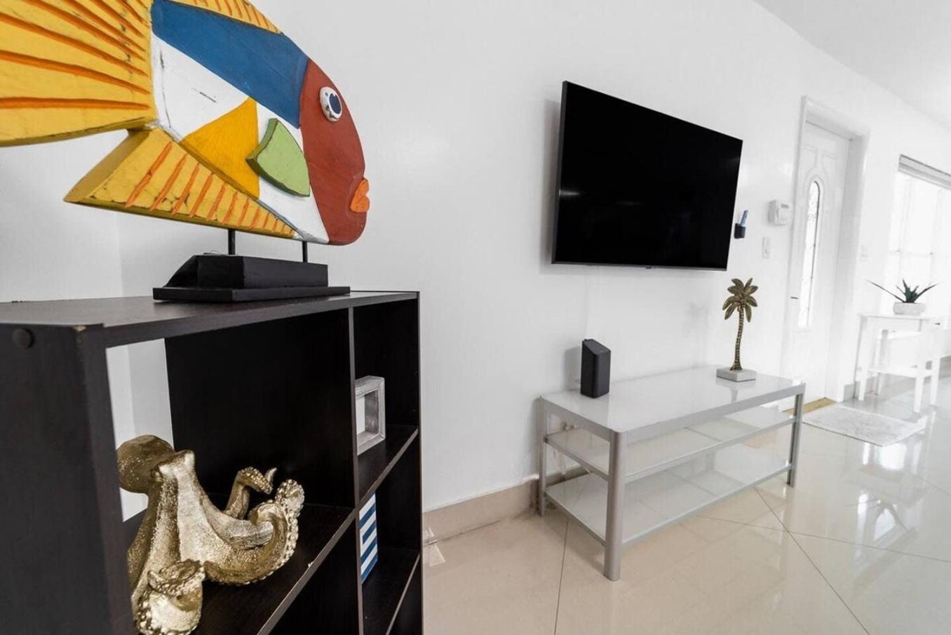 Private Heated Pool Villa In Ftl Near Beach Fort Lauderdale Exteriör bild