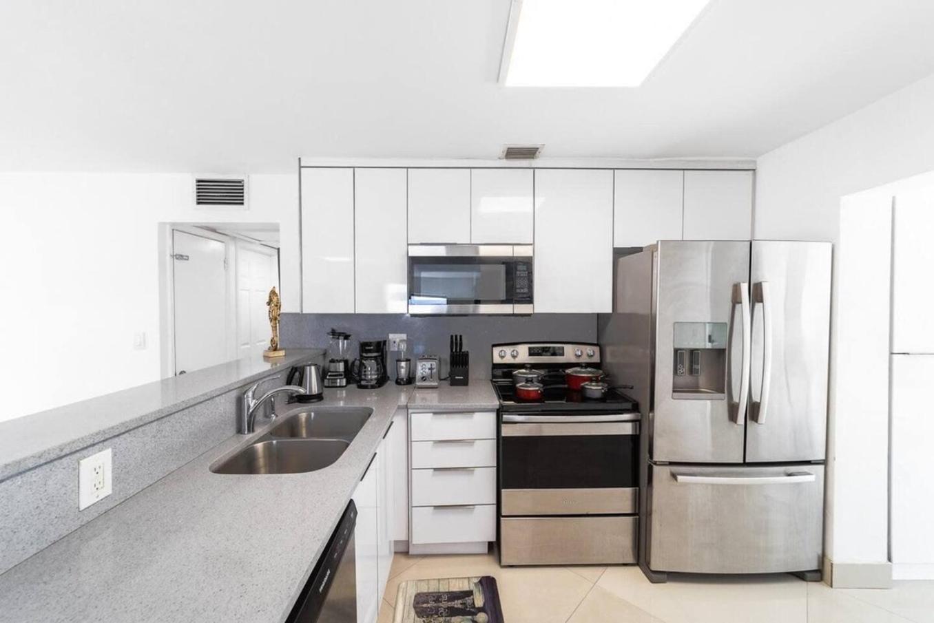 Private Heated Pool Villa In Ftl Near Beach Fort Lauderdale Exteriör bild